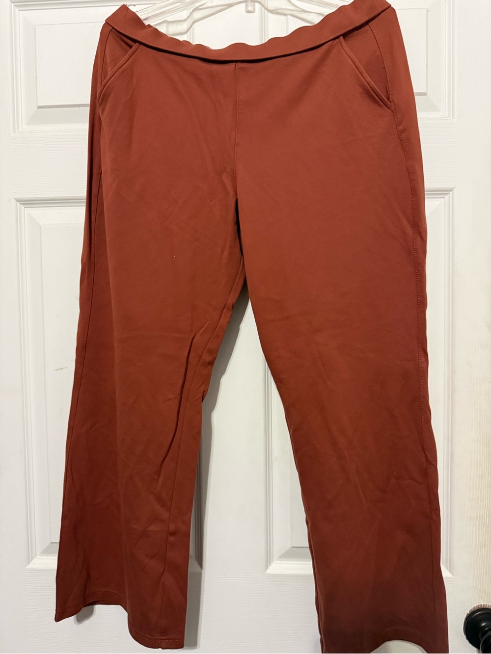 Women’s Rust Casual Pants